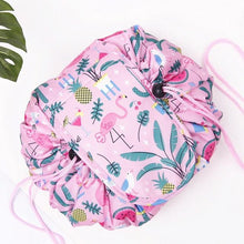 Laden Sie das Bild in den Galerie-Viewer, Magic Kosmetiktasche 'All in One' Deintopstore